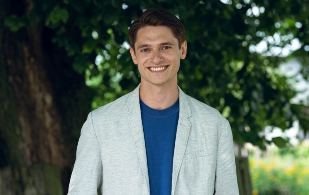 Євген Лісничий — повна біографія, кар’єра та цікаві факти євген лісничий