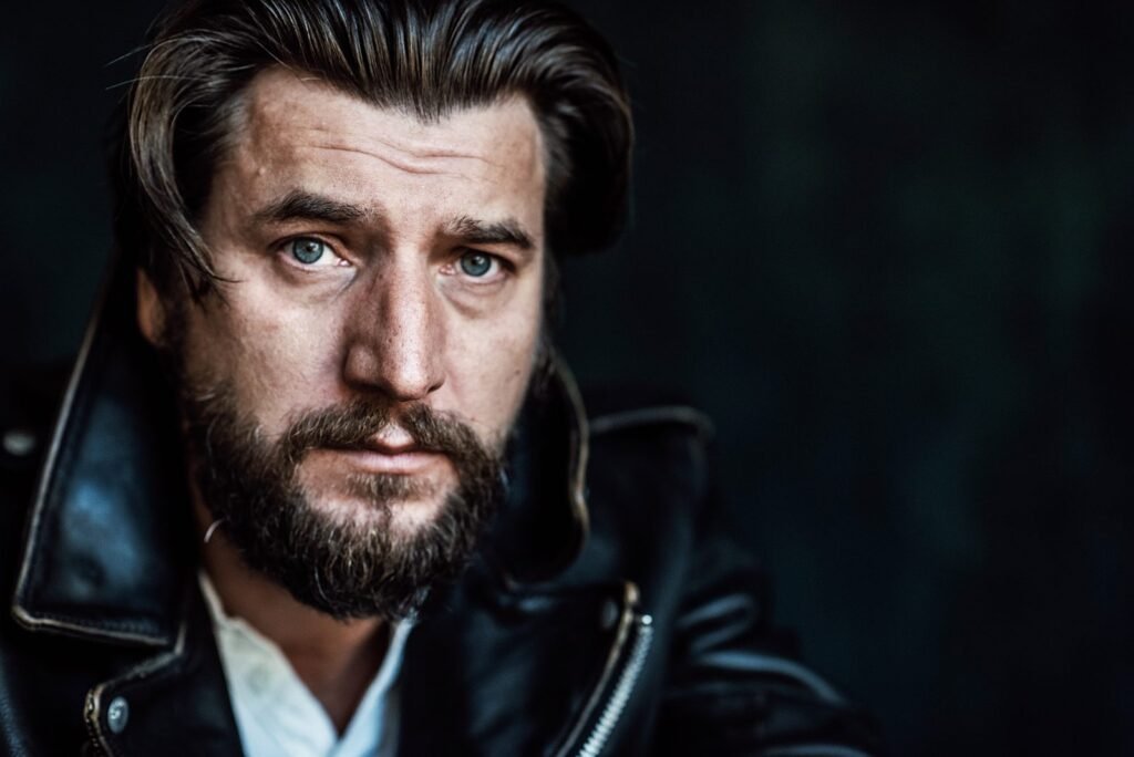 Александр Устюгов – біографія, творчість та цікаві факти про відомого актора александр устюгов