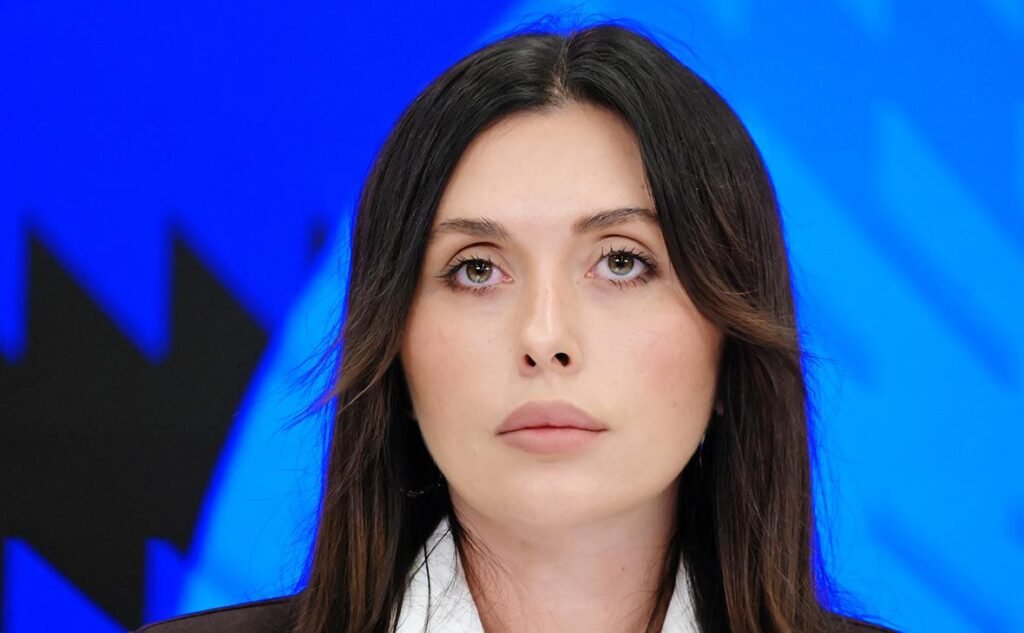 жена паши техника